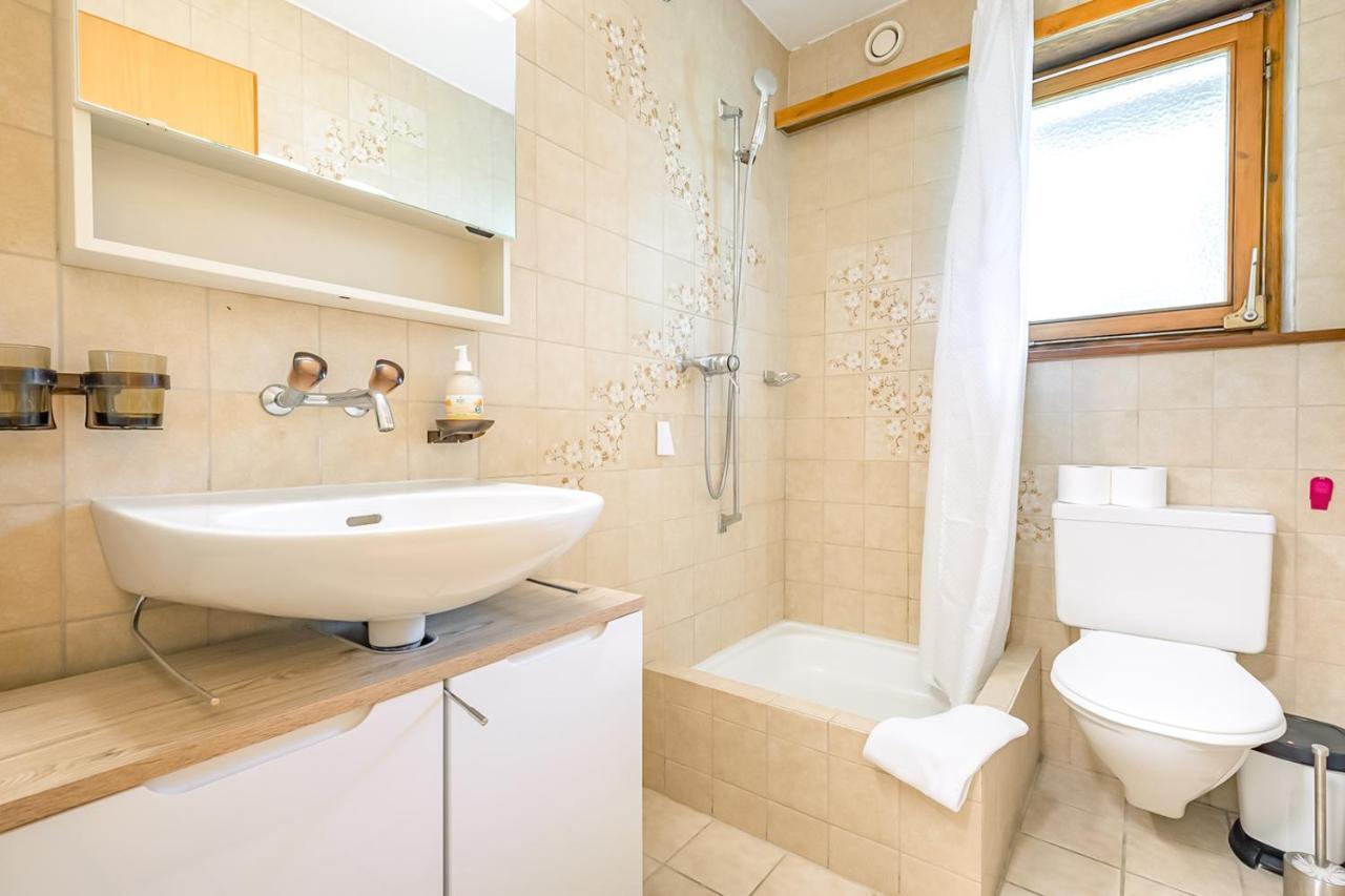Lauberhorn Apartment - Aare Jungfrau Ag Гріндельвальд Екстер'єр фото
